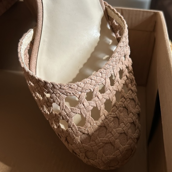 NWB..Jessica Simpson cork platform shoe. - Picture 2 of 7